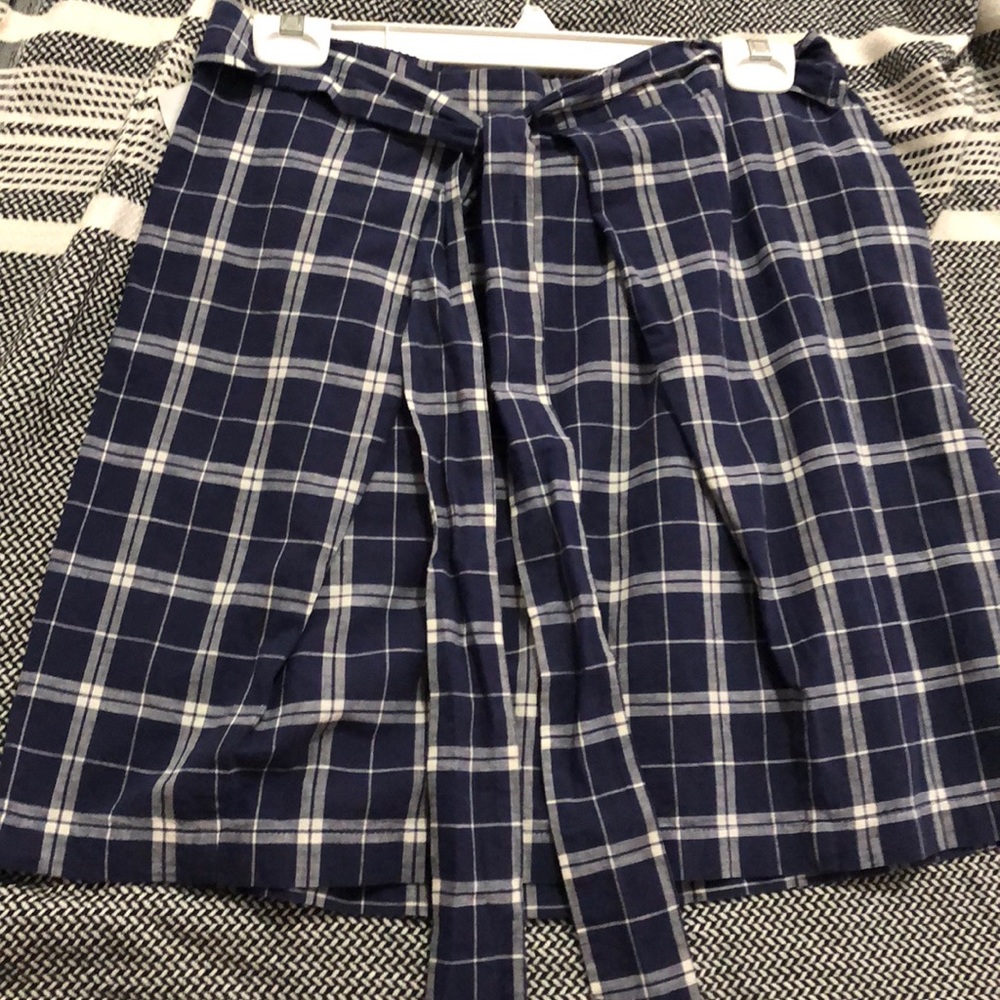 Made well plaid skirt